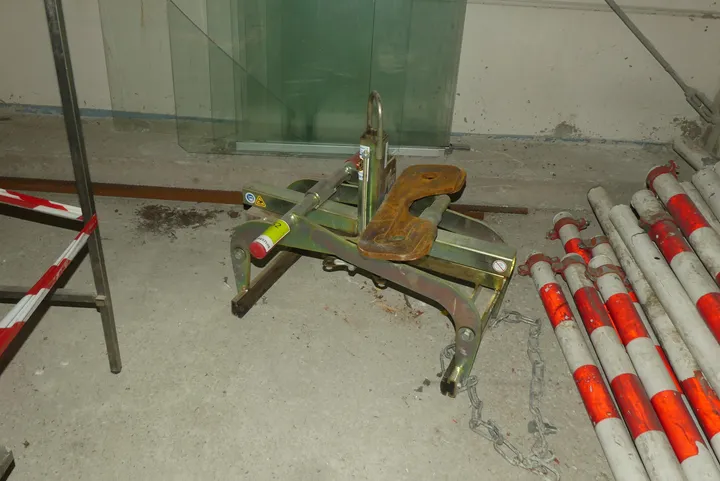 probst - Probst Traversenzange/Verlegezange Modell: TSZ-uni / Tragfähigkeit: 600 kg
